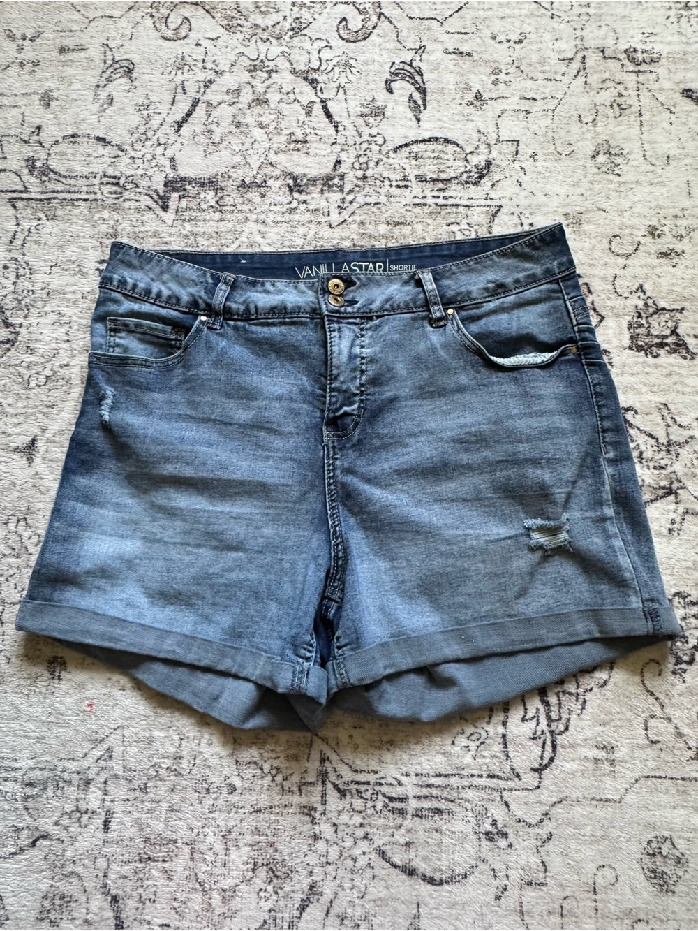 Vanilla Star Light Blue Rolled-Hem Denim Shorts